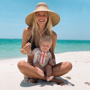 Meet your Posher, Aly